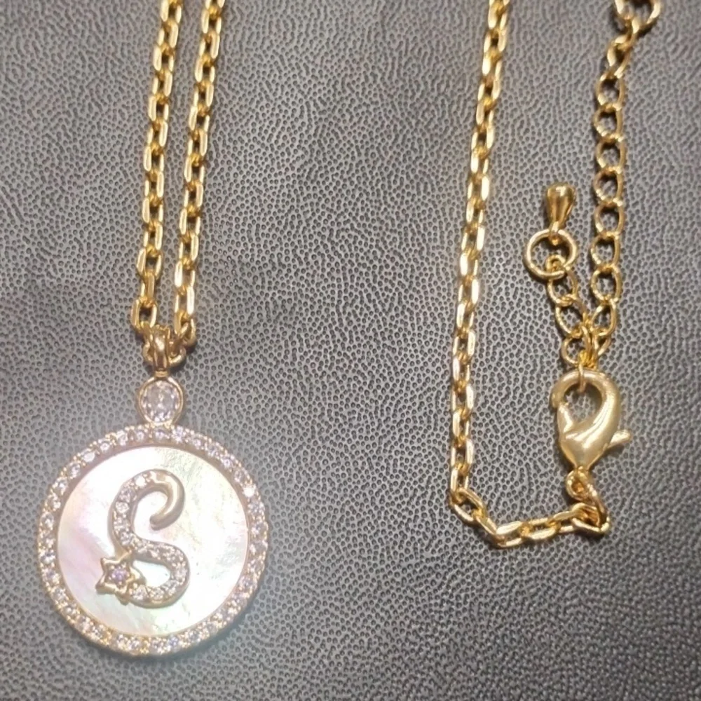 Gold Tone S Pendant Necklace